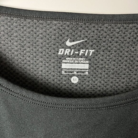 Nike Dri-Fit T Shirt Womens Black Medium M Sportswear Athletic Minimal Plain Tee - Picture 10 of 10